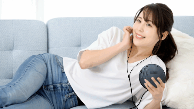 CD-139FM女性ソファ